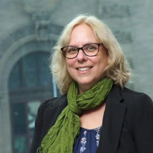 Portrait of Lauren Shapiro