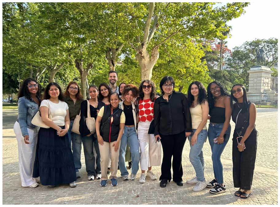 Students in Cadiz