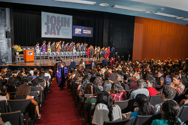 The ceremony concludes 